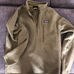 Men’s Patagonia olive green better sweater